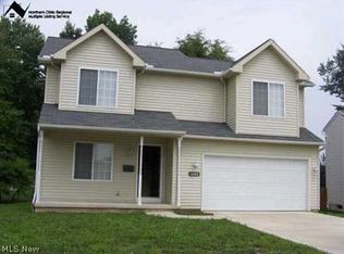 1266 Bell Ct, Elyria, OH 44035