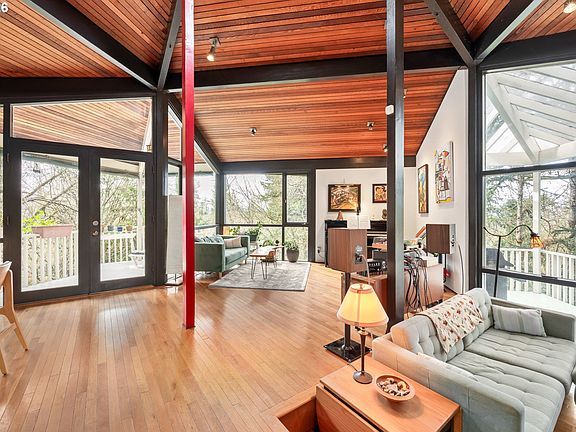 4th image of 2630 Cresta De Ruta St