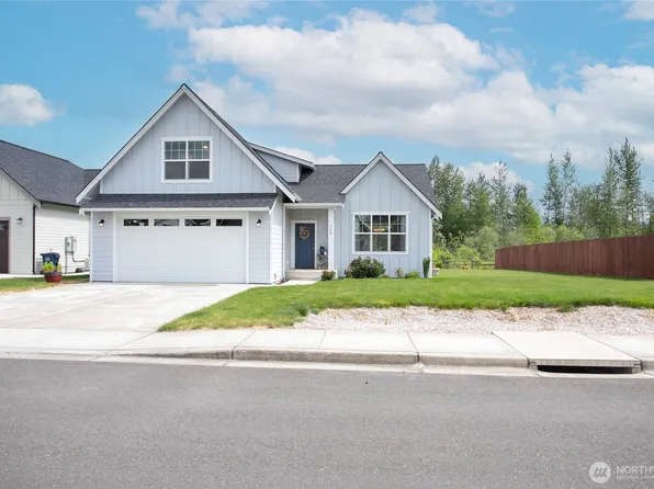 310 Daybreak Lane, Nooksack, WA 98276