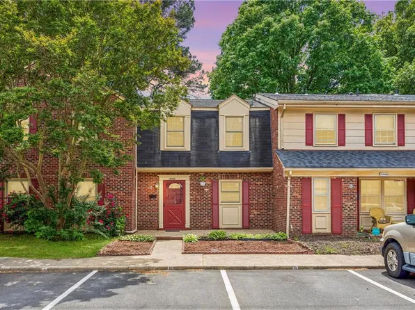 14569 Old Courthouse Way Unit B, Newport News, VA 23608