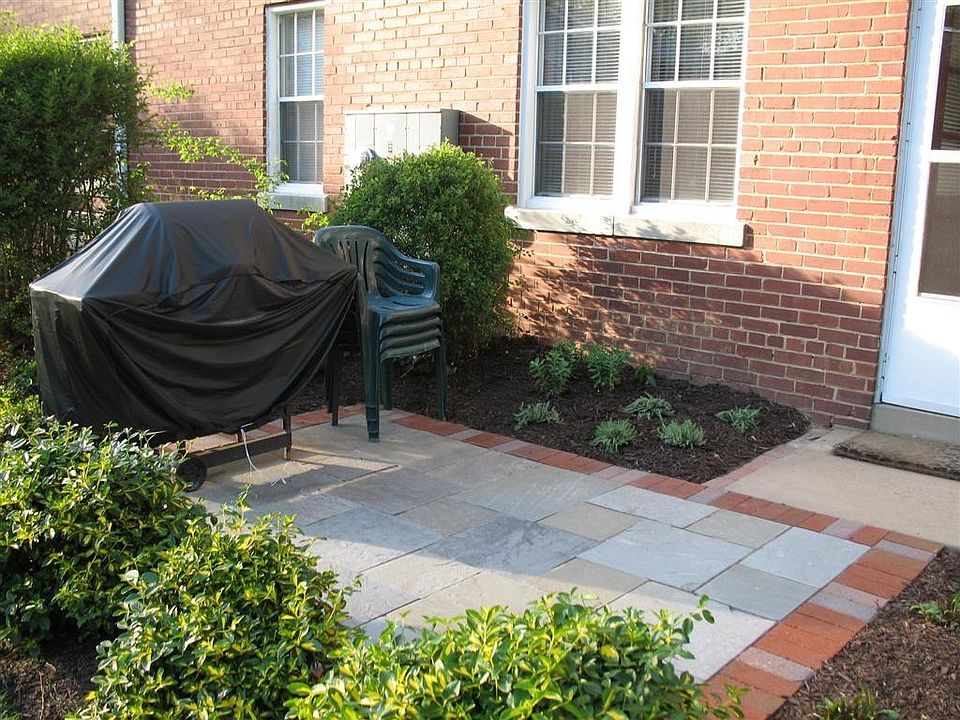 Flagstone Patio