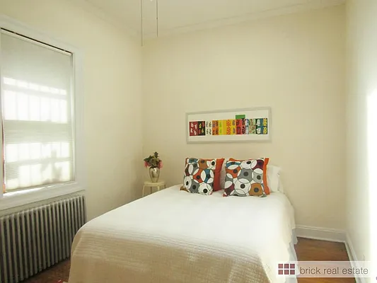 Rented by Brick Real Estate | media 23