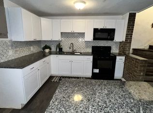 25 Balfour Ave, Claymont, DE 19703