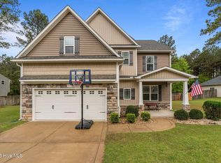 215 Almond Dr, Cameron, NC 28326