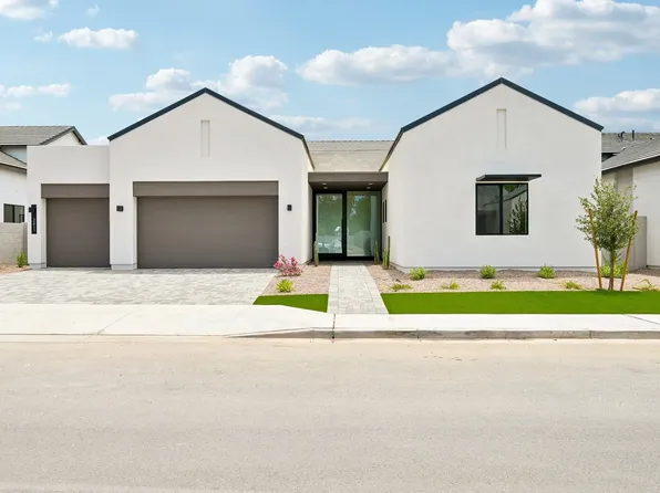 2411 E Aquarius Pl, Chandler, AZ 85249
