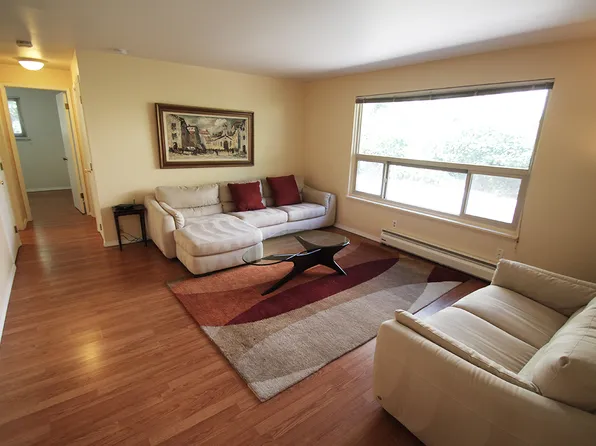 Caspian 10525 Apartments - Lake City, 10525 24th Ave NE APT 204, Seattle, WA 98125
