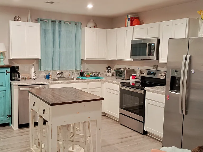 407 Hampton Townes Dr — Photo 5