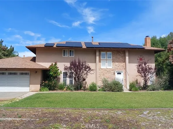 1320W W Fern Ave, Redlands, CA 92373