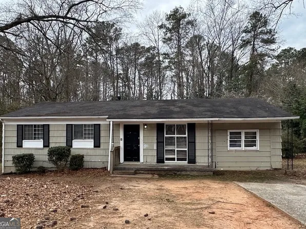 1471 Cedar Creek Ln, Riverdale, GA 30296