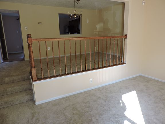 4th image of 3343 Oak West Dr