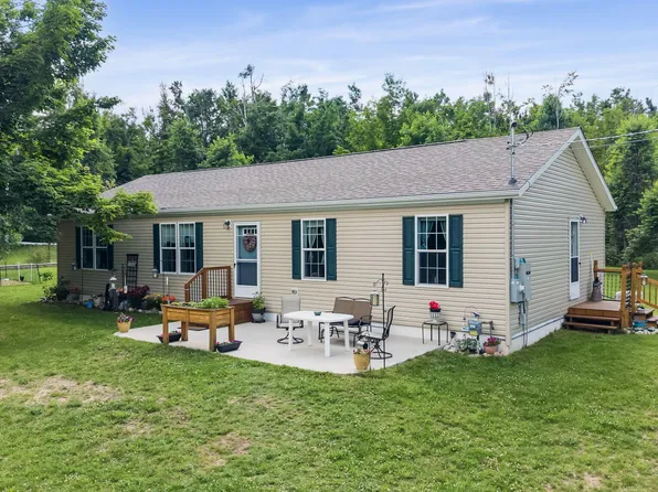 3560 Southview, Johannesburg, MI 49751