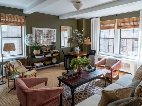 31 East 12th Street image 1 of 8