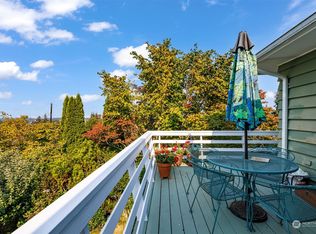 1232 E Racine St, Bellingham, WA 98229