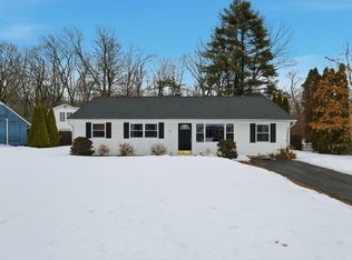 55 Old Farm Rd, Springfield, MA 01119