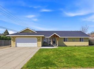 4485 Northlake Dr, West Richland, WA