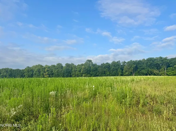 County Road 12, Bryan, OH 43506
