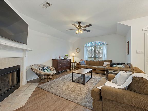 2nd image of 3710 Ardenne Ct