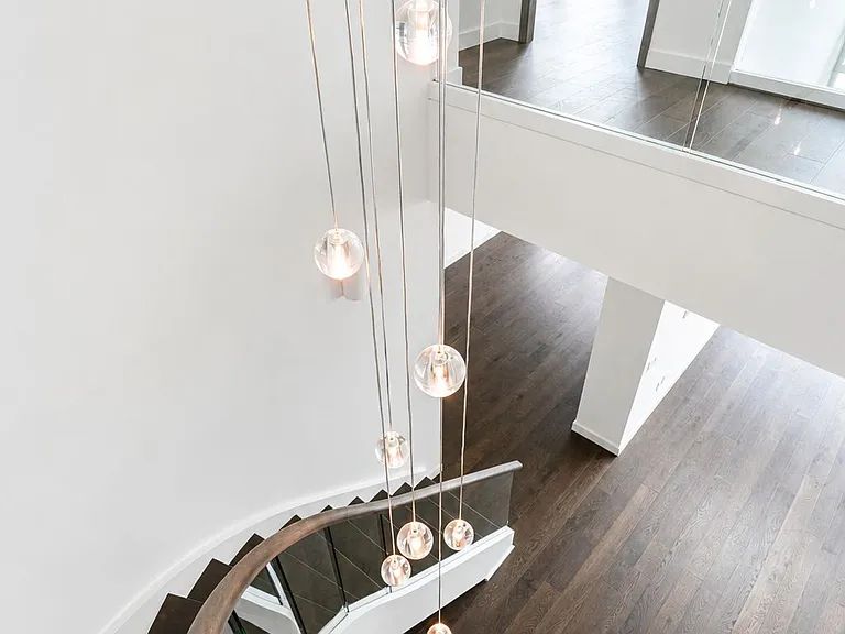 3 Concord Cityplace Way #Penthouse 8105 — Photo 36