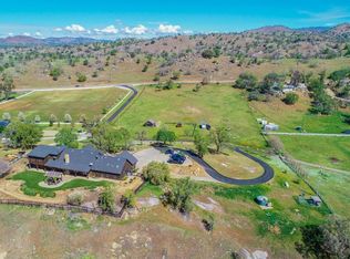 16175 Sample Rd, Clovis, CA 93619