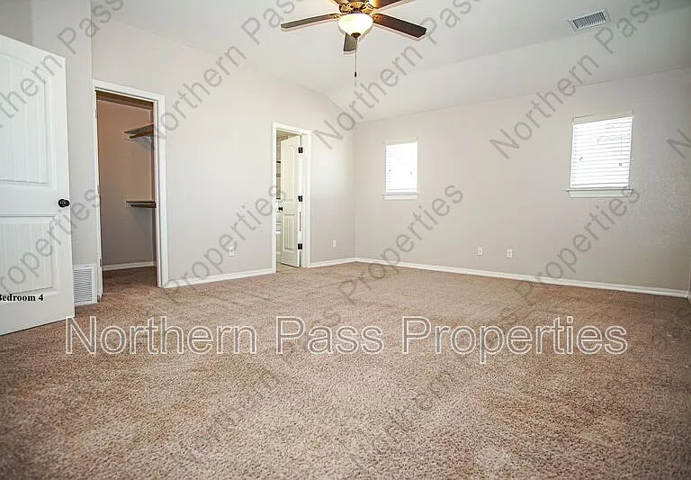13482 Bradford St — Photo 24