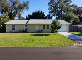 1313 Queen Palm Dr, Edgewater, FL 32132