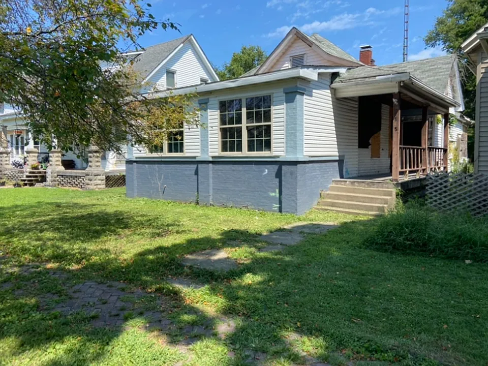 115 N Cherry St