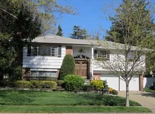 782 Caldwell Ave, Valley Stream, NY