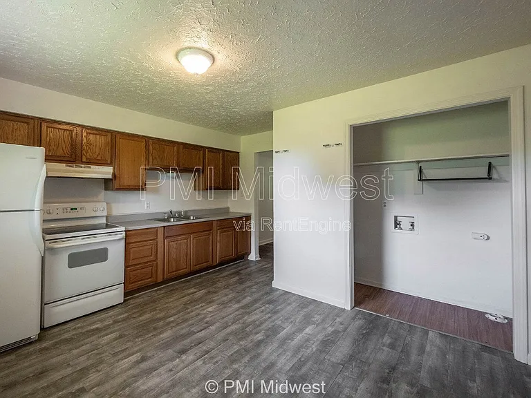 570 W US Highway 52 #4B — Photo 11
