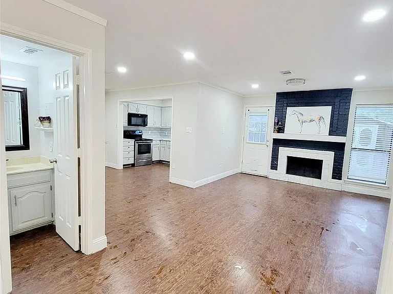 230 McCarley Pl — Photo 12