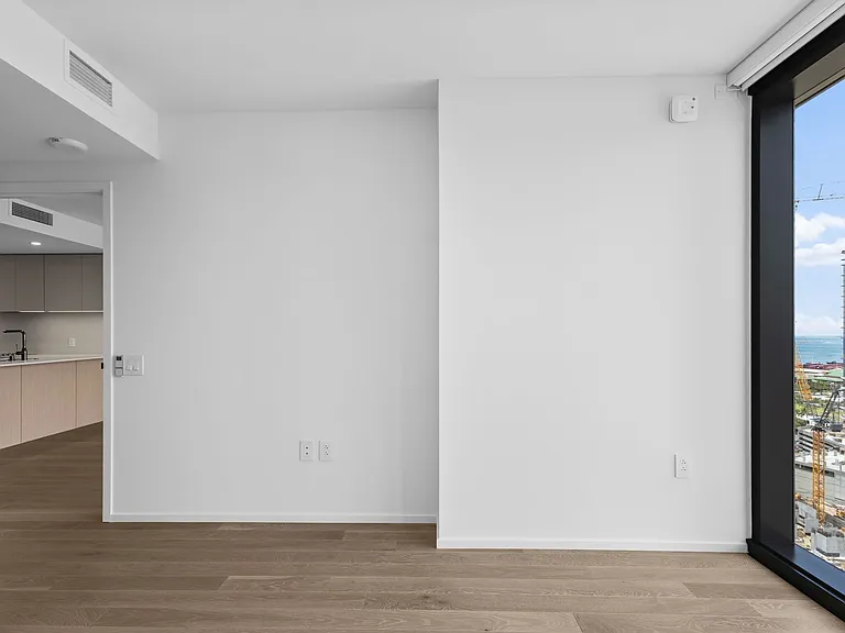 333 Ward Ave #2507 — Photo 10