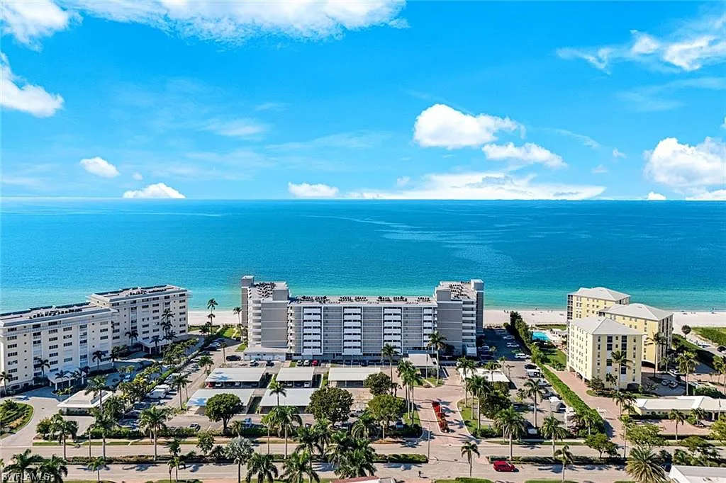 2 bed, 2.0 bath, 1100 sqft, $14,000 — Photo 1