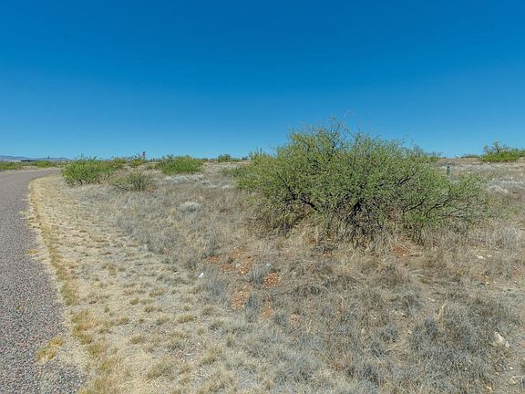 2nd image of 19917 E Ocotillo Dr