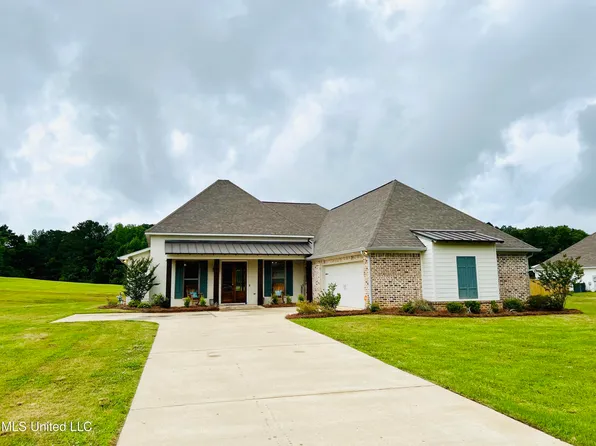353 Driftwood Ln, Florence, MS 39073