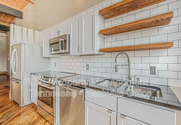 1350 Rosa L Parks Blvd #405 — Photo 10