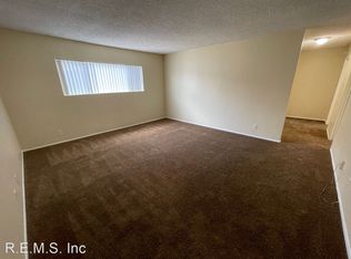 1426 W 225th St APT 4, Torrance, CA 90501