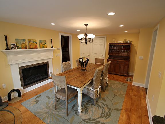 5th image of 18-20 Holman St #18