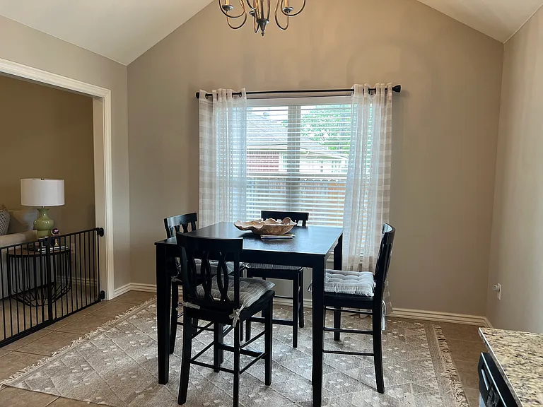 5707 Bryan St — Photo 11