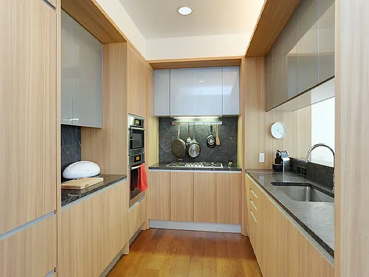 Sold by Sotheby's International Realty | media 3