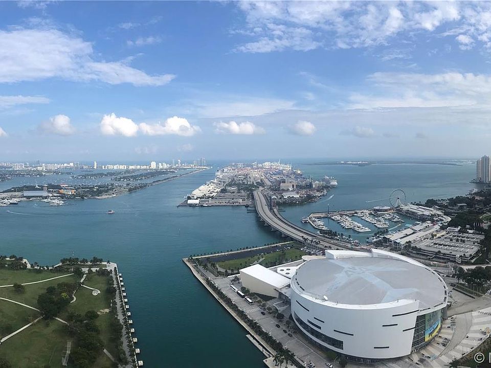 1st image of 900 Biscayne Blvd APT 5205
