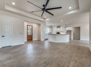 35 Nine Patch Dr, Poteet, TX 78065