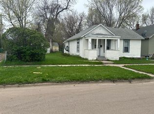 354 1st St SW, Huron, SD 57350