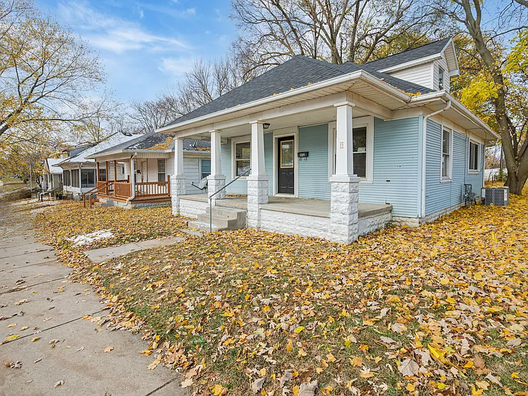 1012 E Taylor St — Photo 15