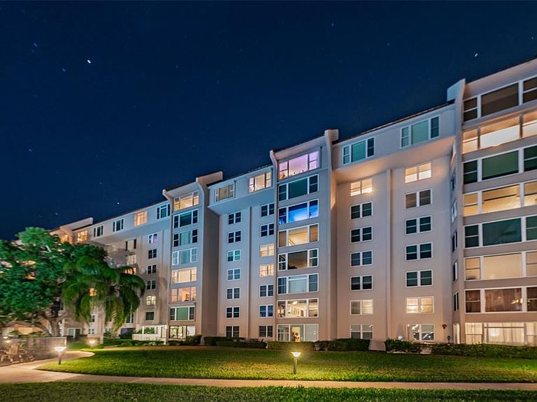Edgewater Arms 3rd Condominiums Dunedin, FL Zillow