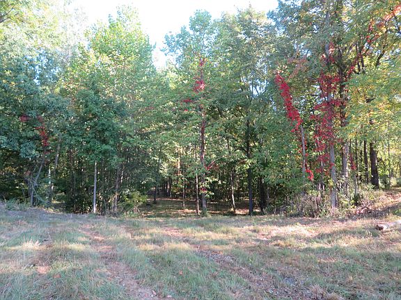 3rd image of 3473 Breezewood Ct SE