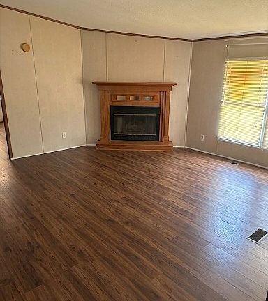 3rd image of 2670 Holloway Rd