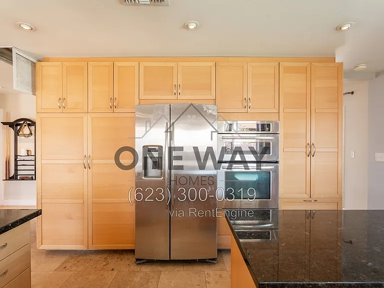 1325 W Lobo Ave — Photo 18