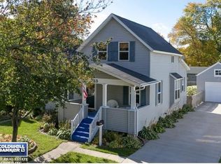 723 N Locust St, Appleton, WI 54914