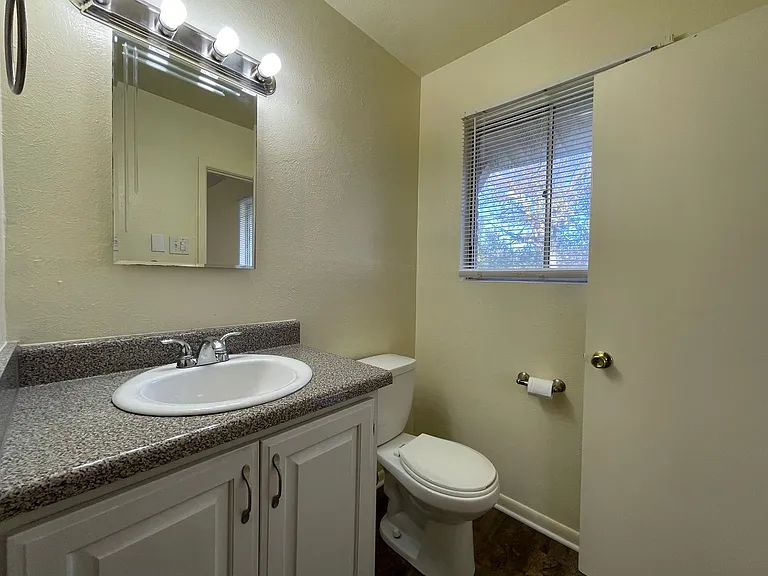 4616 Fawn Dr — Photo 18