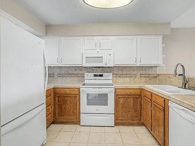 8757 W Cornell Ave #9 — Photo 8