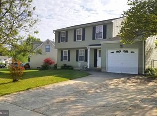 28 Dunlin Way, Sicklerville, NJ 08081